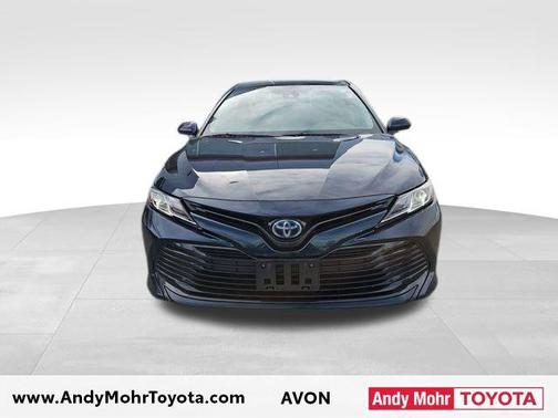 2019 Toyota Camry Hybrid LE