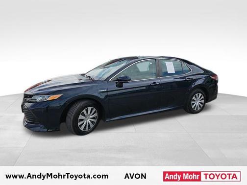 2019 Toyota Camry Hybrid LE