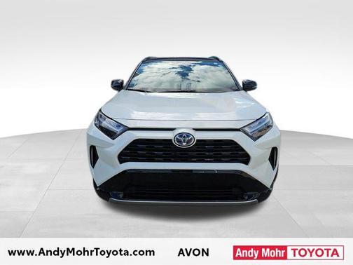 2022 Toyota RAV4 Hybrid SE