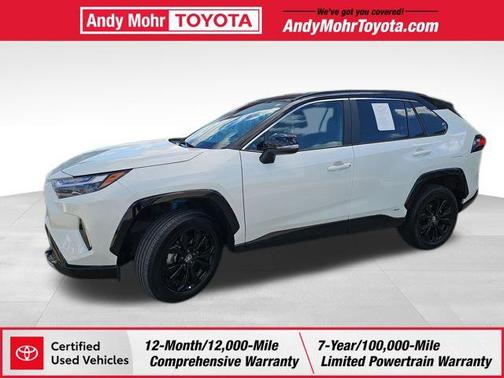 2022 Toyota RAV4 Hybrid SE