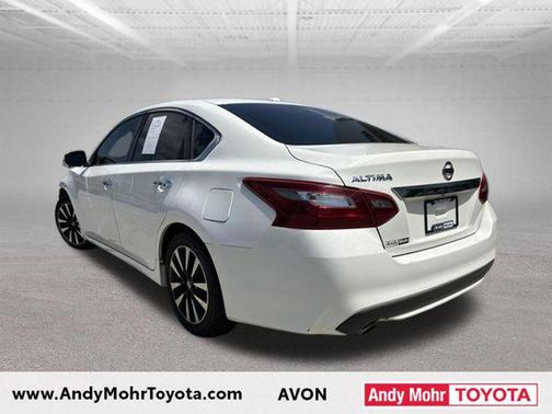 Glacier White 2018 Nissan Altima 2.5 SL