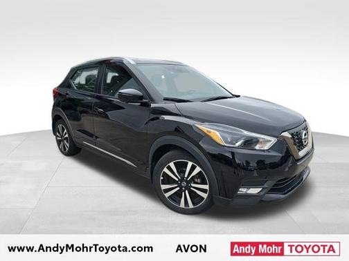 2020 Nissan Kicks SR
