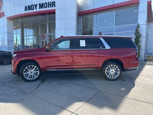 2024 Cadillac Escalade ESV Premium Luxury