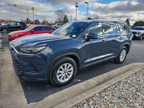 2024 Toyota Grand Highlander XLE