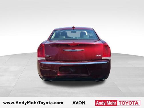 2021 Chrysler 300 Touring