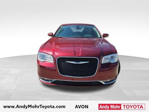 2021 Chrysler 300 Touring