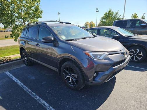 2018 Toyota RAV4 SE