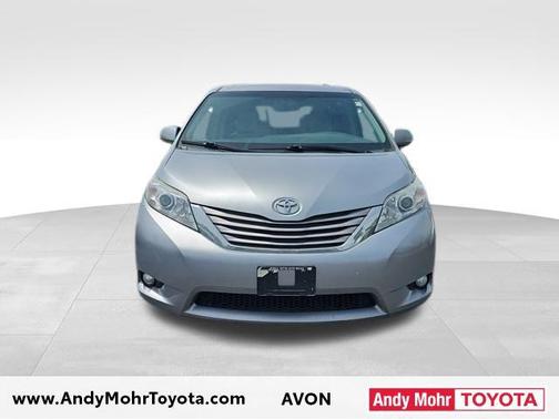 2016 Toyota Sienna XLE