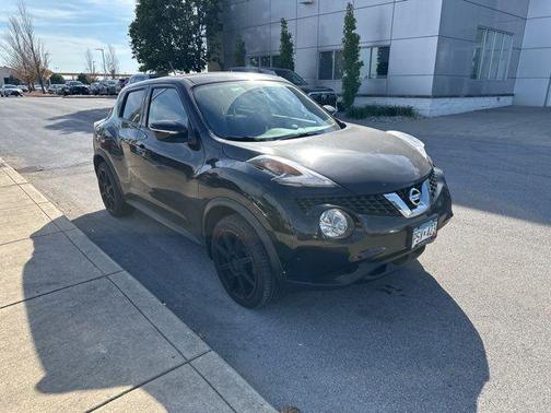 2017 Nissan Juke SV