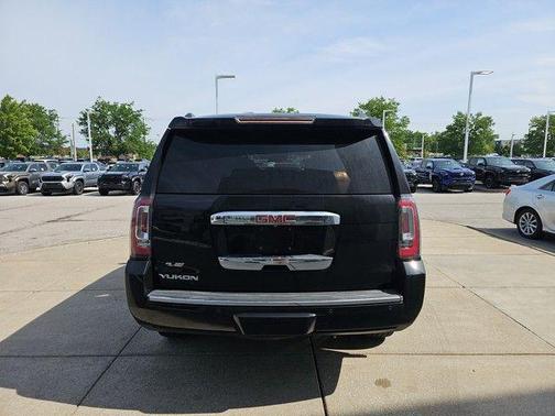 2015 GMC Yukon Denali