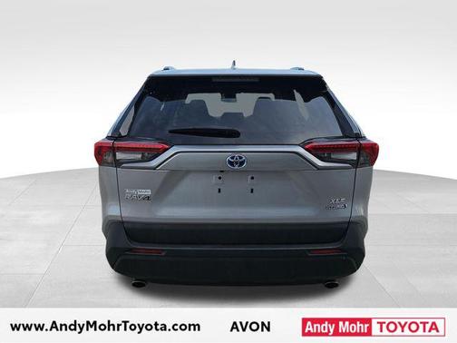 Silver Sky Metallic 2022 Toyota RAV4 Hybrid XLE