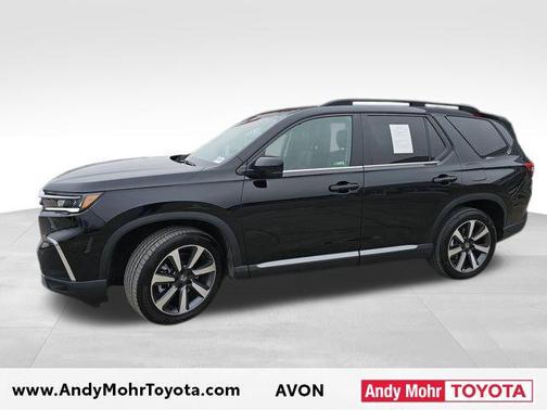 2025 Honda Pilot Touring 8-Passenger