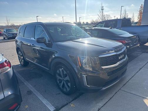 2022 Kia Telluride S