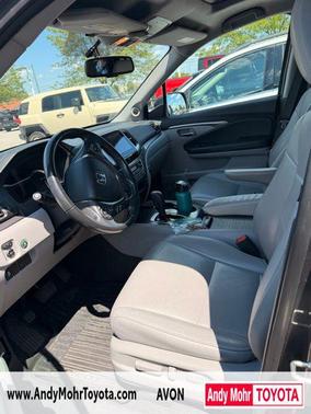 Modern Steel Metallic 2018 Honda Pilot EX-L