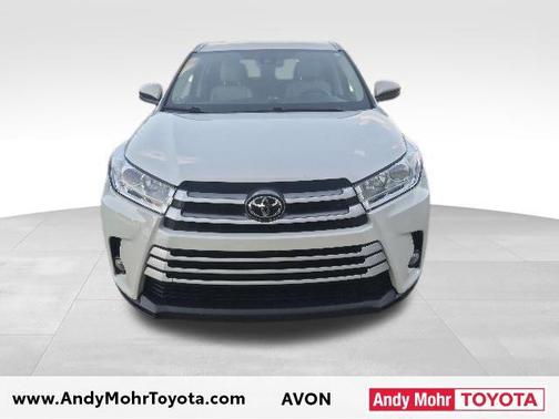 Blizzard Pearl 2019 Toyota Highlander XLE