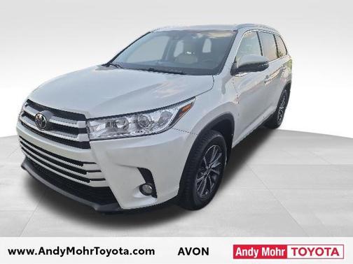 Blizzard Pearl 2019 Toyota Highlander XLE