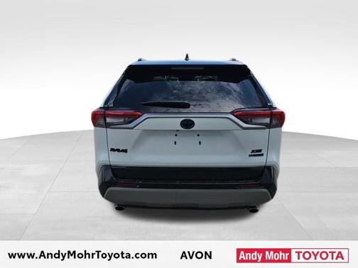 2024 Toyota RAV4 Hybrid SE