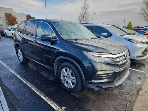 2017 Honda Pilot LX