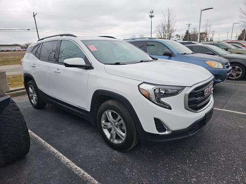 2020 GMC Terrain SLE
