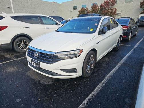 2019 Volkswagen Jetta 1.4T R-Line
