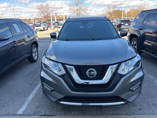 2020 Nissan Rogue SV