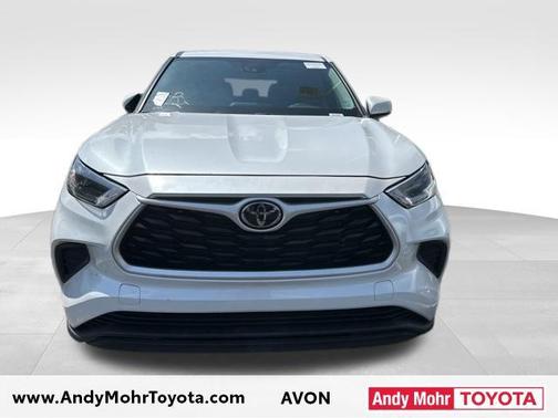 Wind Chill Pearl 2022 Toyota Highlander L