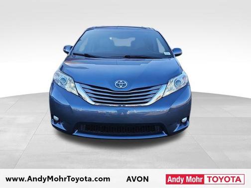 2016 Toyota Sienna XLE