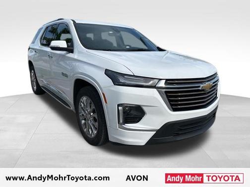 Summit White 2022 Chevrolet Traverse High Country