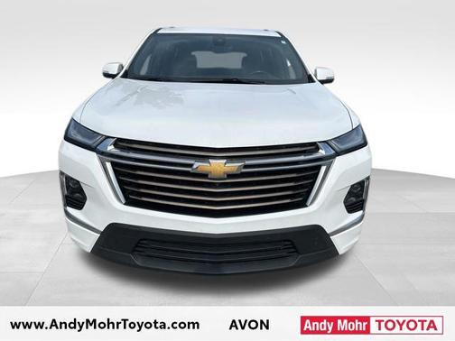 Summit White 2022 Chevrolet Traverse High Country