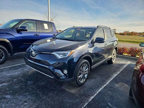 2018 Toyota RAV4 Hybrid SE