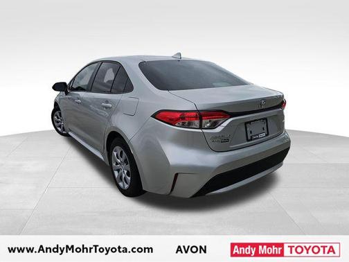 Classic Silver Metallic 2020 Toyota Corolla LE
