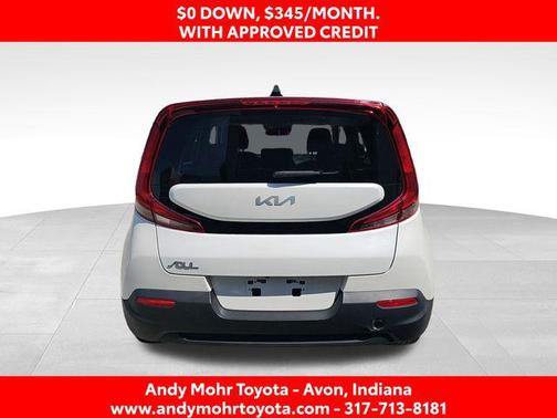 Snow White Pearl 2022 Kia Soul LX