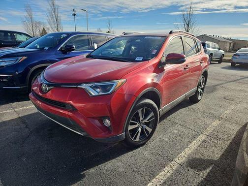 2017 Toyota RAV4 XLE