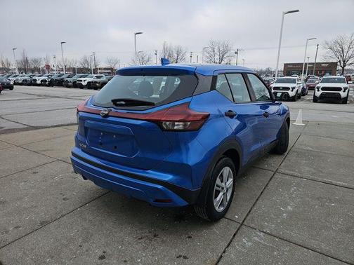 2022 Nissan Kicks S
