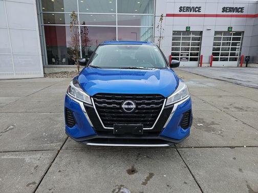 2022 Nissan Kicks S