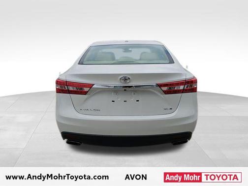 Blizzard Pearl 2015 Toyota Avalon XLE Premium