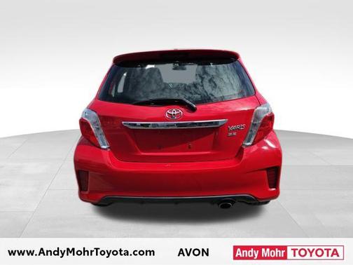 2012 Toyota Yaris L