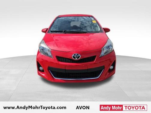 2012 Toyota Yaris L