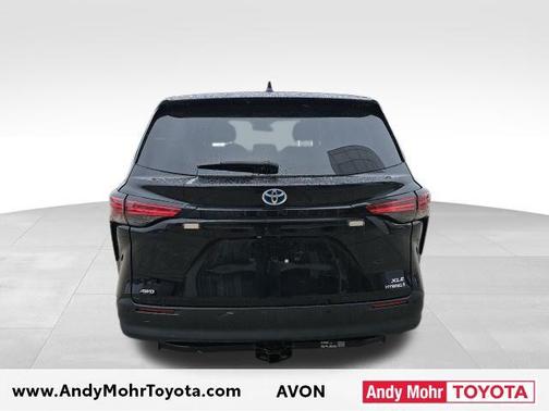 2022 Toyota Sienna XLE 7 Passenger