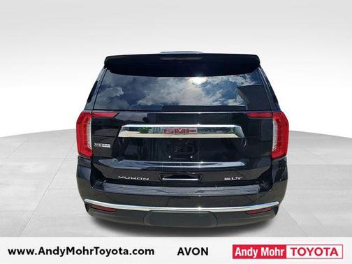 Onyx Black 2024 GMC Yukon SLT