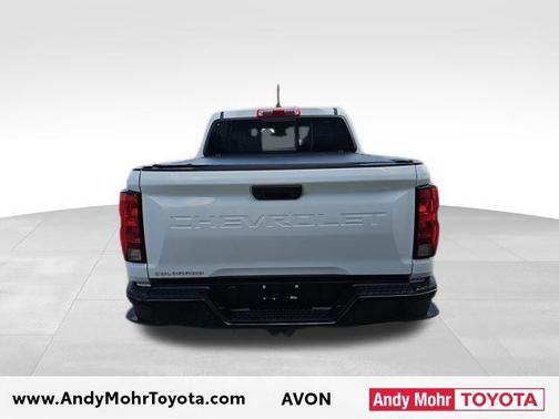 2024 Chevrolet Colorado WT