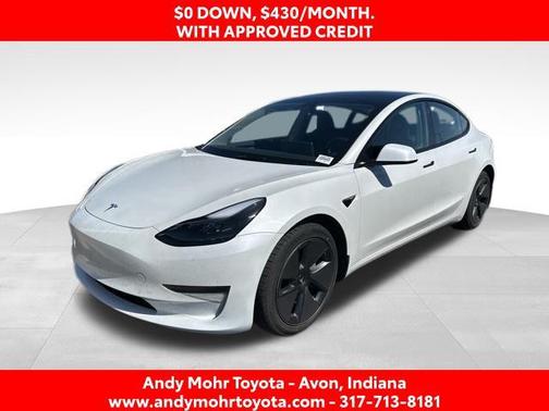 Pearl White Multi-Coat 2023 Tesla Model 3 Standard Range