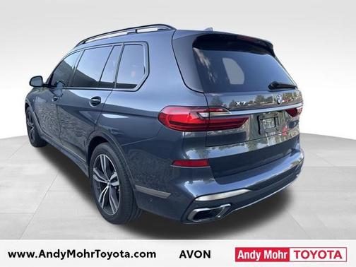 Arctic Gray Metallic 2021 BMW X7 M50i