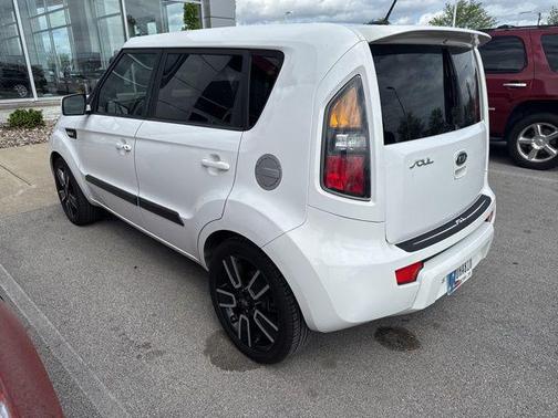 2011 Kia Soul +