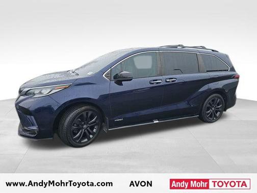 2021 Toyota Sienna XSE 7 Passenger