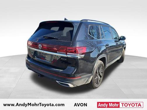 2025 Volkswagen Atlas 2.0T SE w/Technology 4MOTION