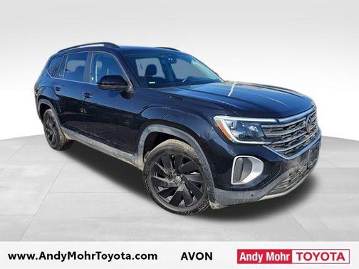 2025 Volkswagen Atlas 2.0T SE w/Technology 4MOTION