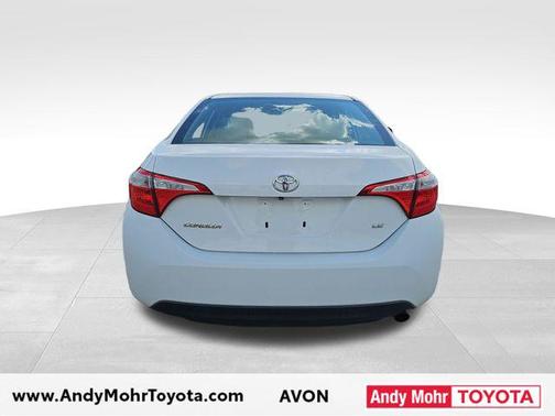 Super White 2016 Toyota Corolla LE