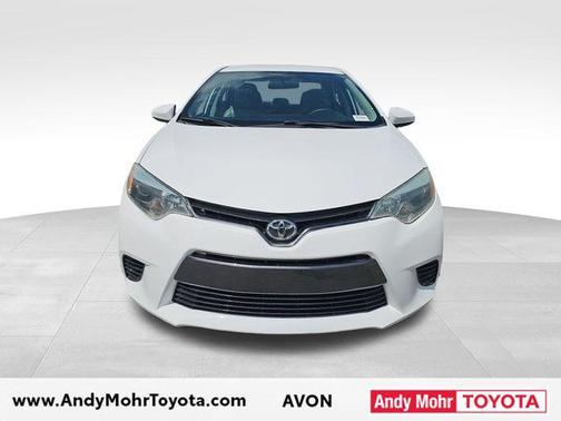Super White 2016 Toyota Corolla LE