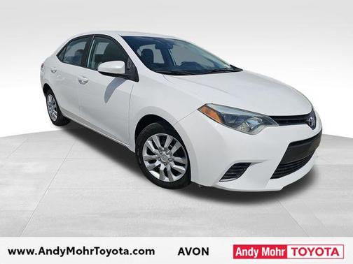 Super White 2016 Toyota Corolla LE